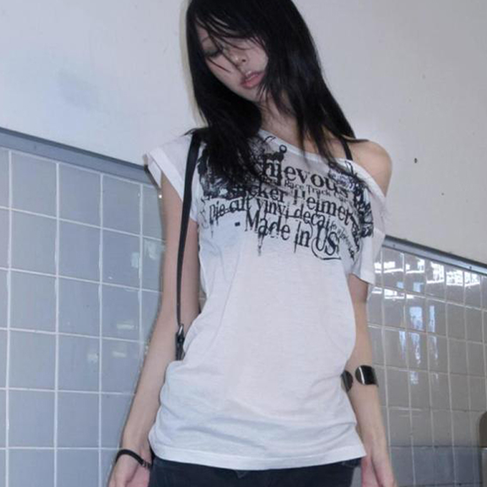 Karrram Japanese Y2K Letter Pr – Vintage Y2K Bewertung und Preis
