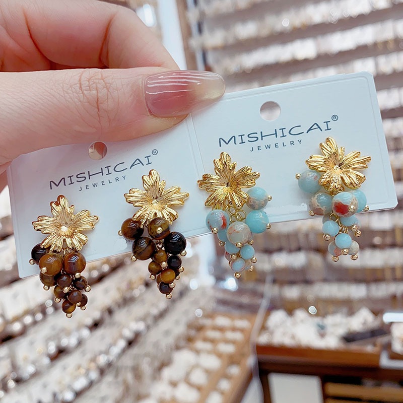 Turquoise Grape Cluster Stud E – Vintage Fashion Influencers Bewertung und Preis