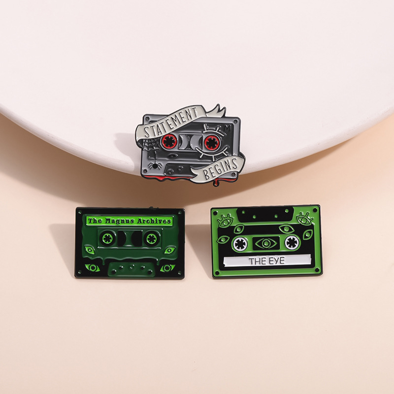 Vintage Music Tape Enamel Broo – Vintage Vibes Fashion Bewertung und Preis