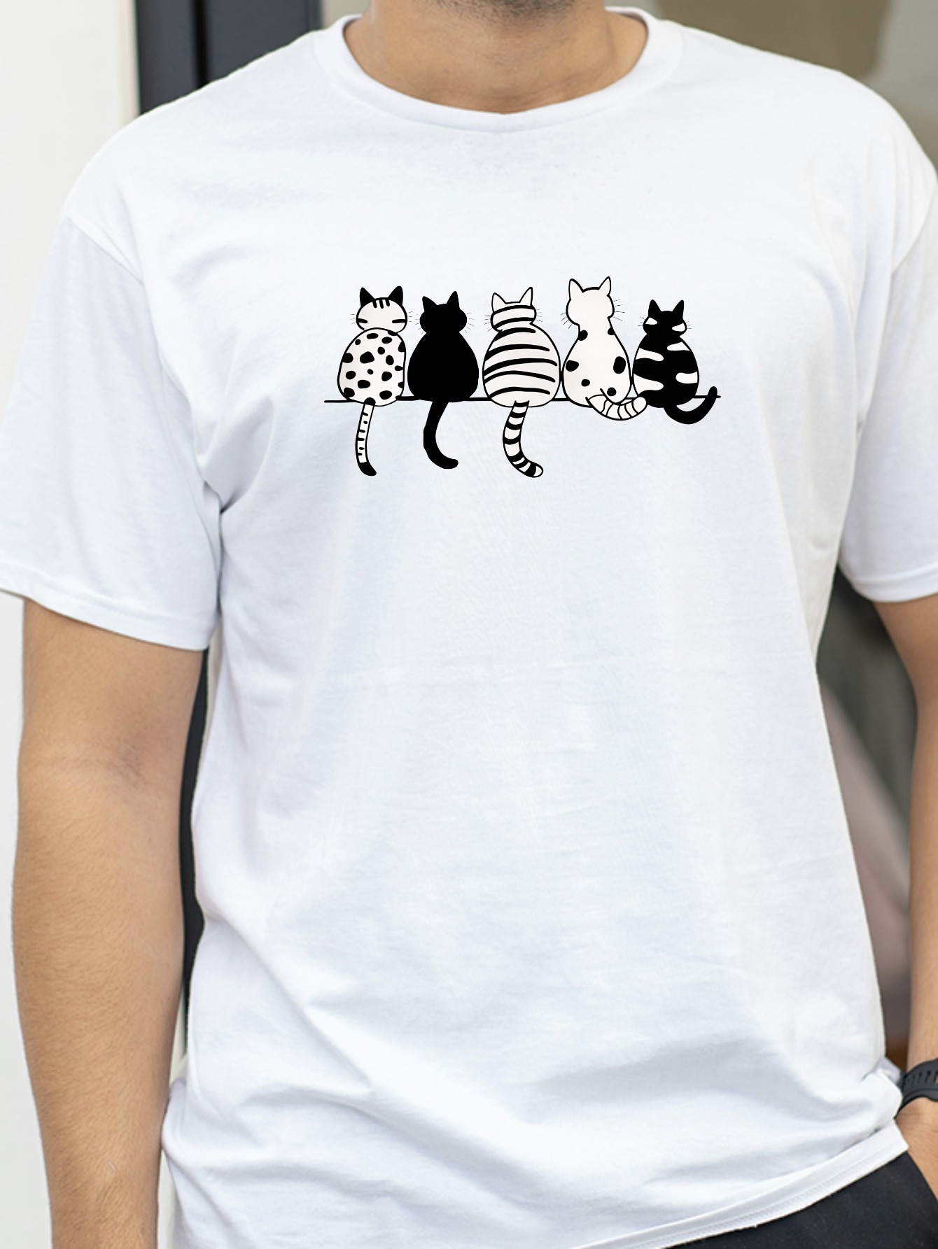 Cat Gang Drawing T-Shirt Women – Vintage Fashion Drawings Bewertung und Preis