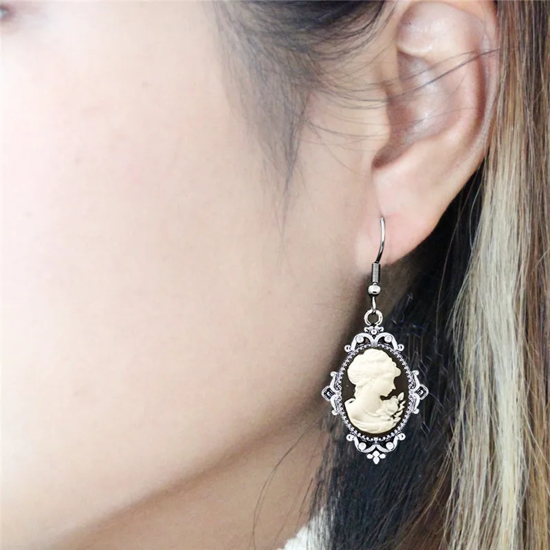 Vintage Look Lady Queen Cameo  – Vintage Fashion Queen Bewertung und Preis