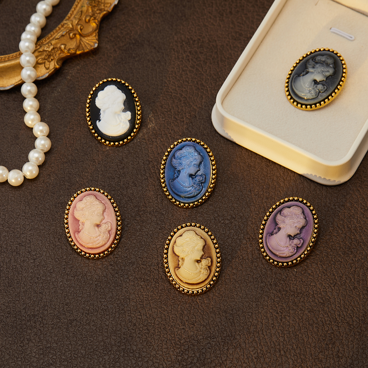 Vintage Cameo Brooch for Women – Vintage Fashion Queen Bewertung und Preis