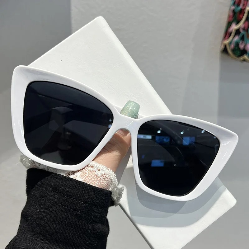Trendy Cat Eye Sunglasses for  – Vintage Fashion Glasses Bewertung und Preis