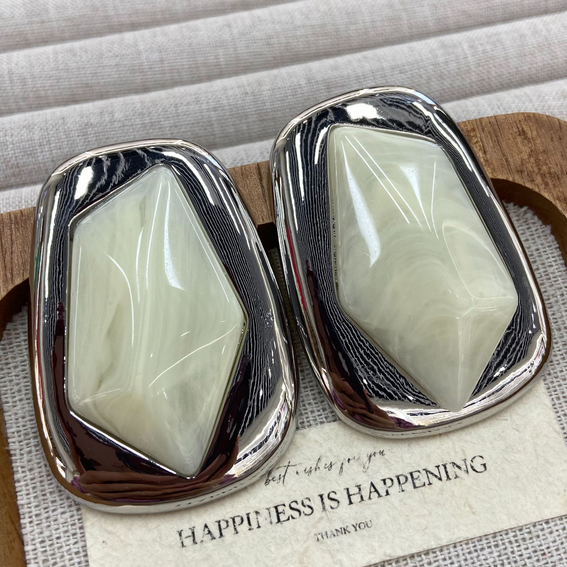 2026 Vintage Fashion Stone Ear – Vintage Fashion Influencers Bewertung und Preis