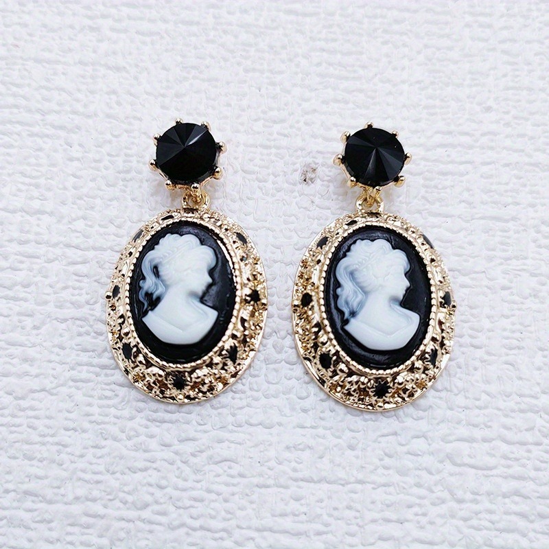 Vintage Lady Queen Relief Oval – Vintage Fashion Queen Bewertung und Preis